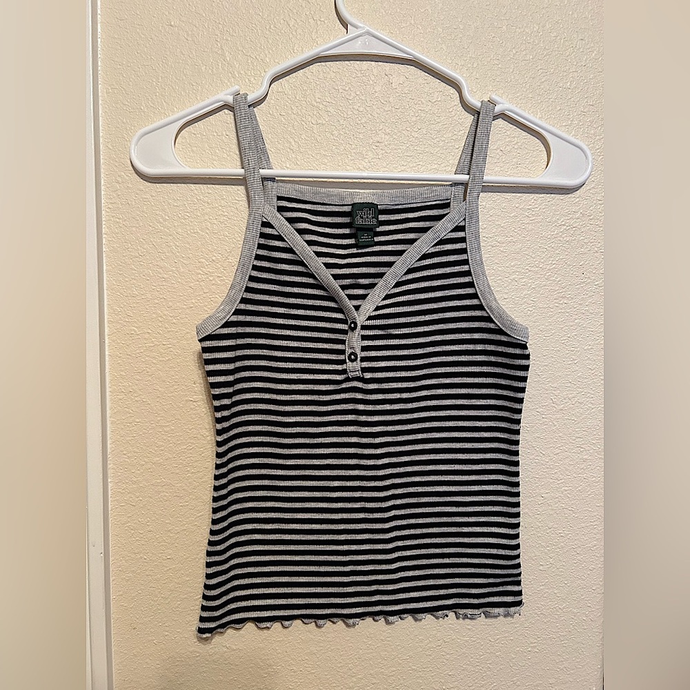 Wild Fable Shirt Tank Top Black Gray Stripped Cropped Ruffle Hem